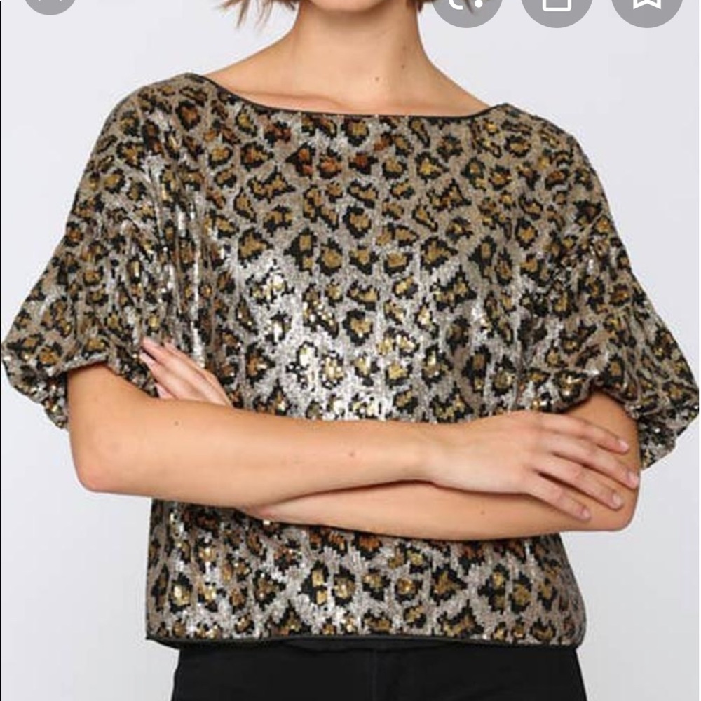 Fate leopard sequin top